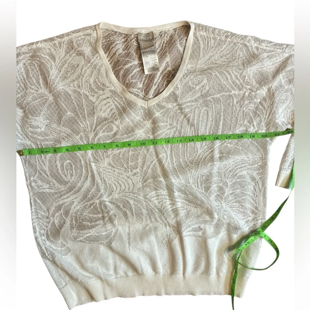Chico’s Lightweight Jacquard White Sweater Size 1 Medium Lace Beach - Picture 8 of 9